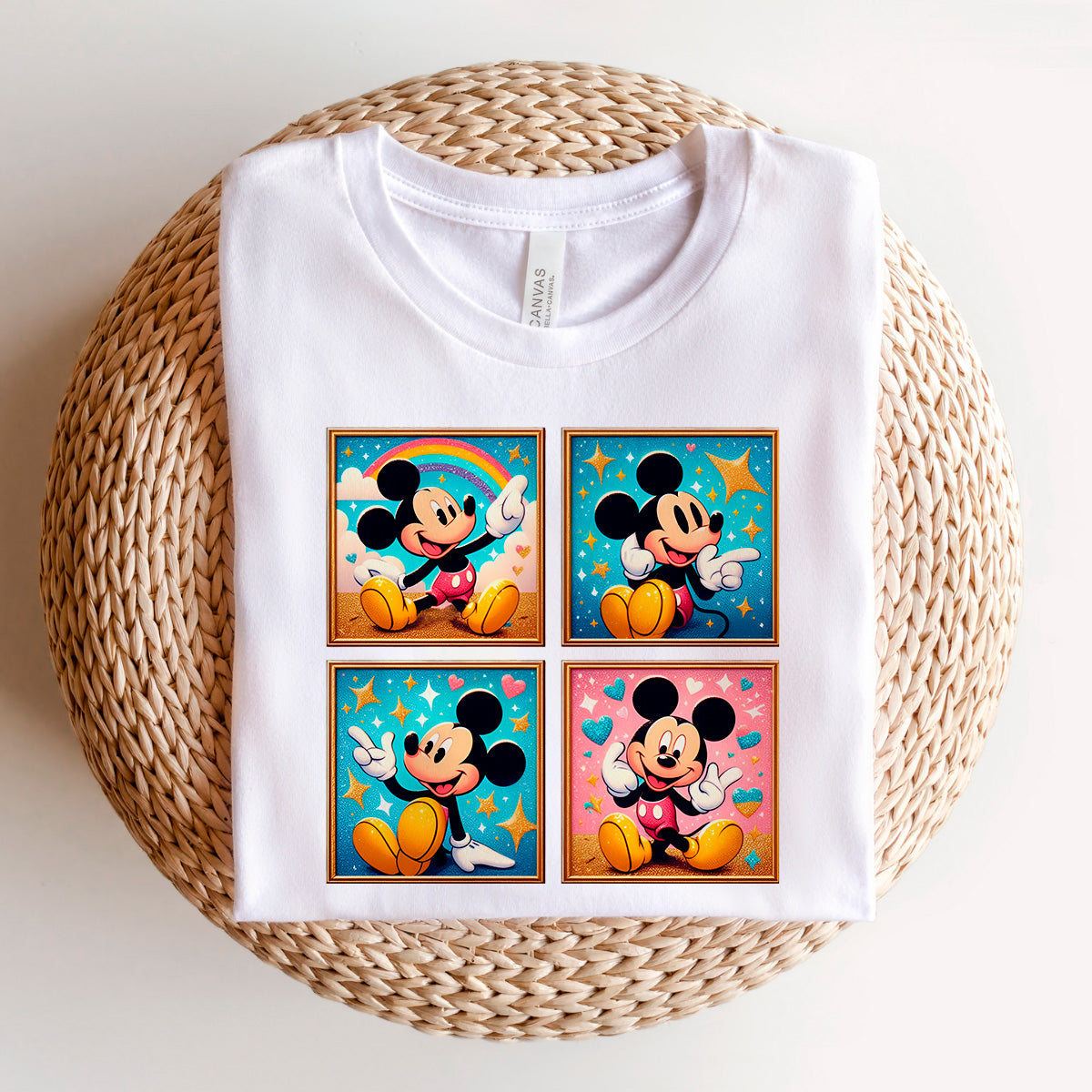 Camiseta Disney cuadros Mickey arcoíris, color blanco, estampado frontal