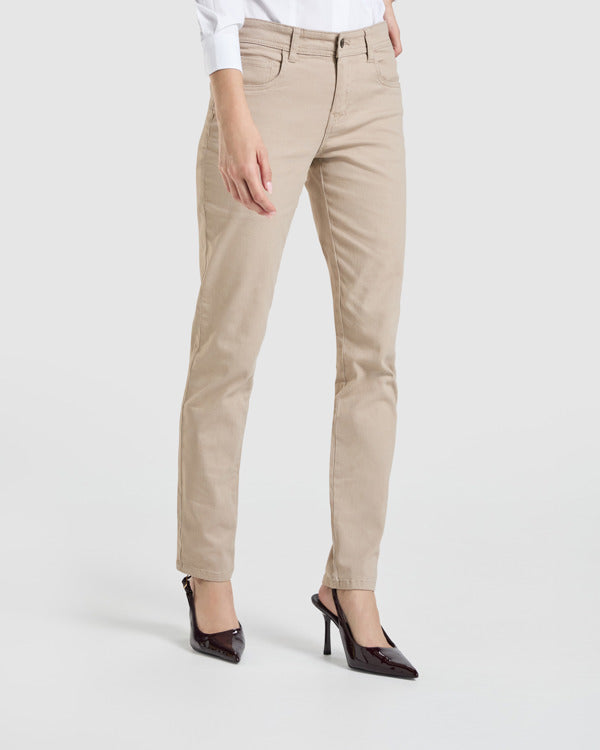 HILTON - imagen Roly